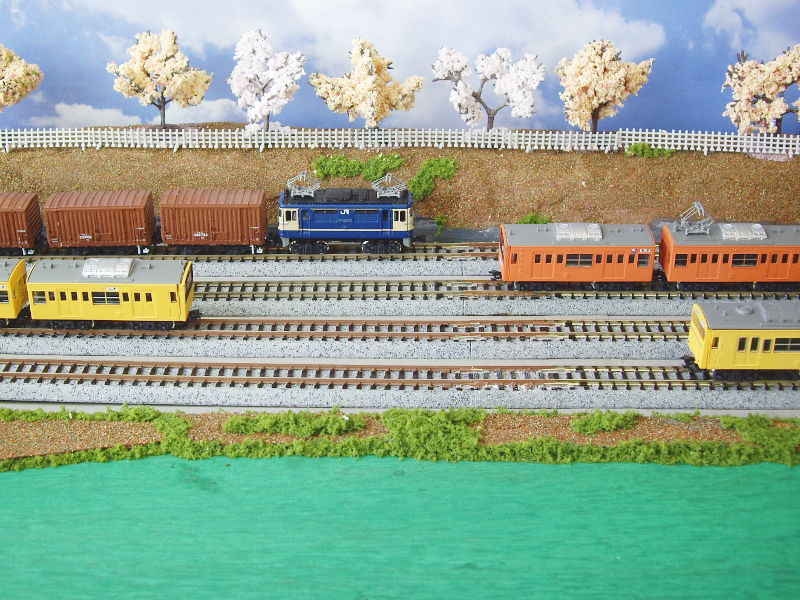 AVEの作品会場へ AVEの作品会場へ