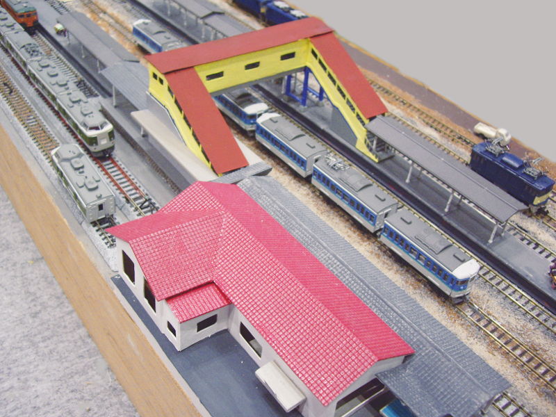 JR横川駅ホームを上空から JR横川駅ホームを上空から