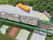 伊豆急・伊豆北川駅付近の鉄橋と8000系