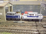 機関庫で休むDD51形重連