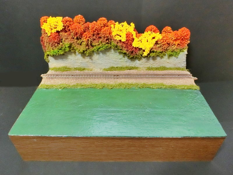 「紅葉の季節」モジュール全景 「紅葉の季節」モジュール全景