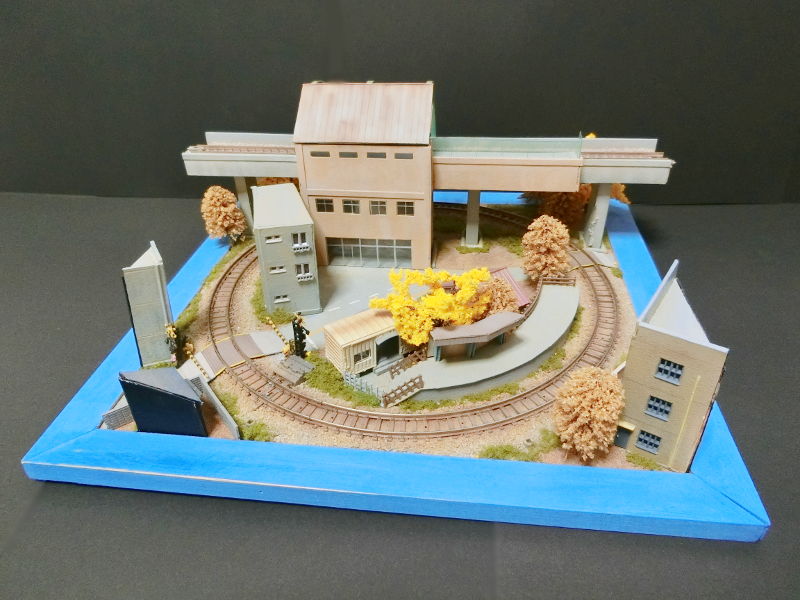 「高架駅とローカル線」モジュール全景 「高架駅とローカル線」モジュール全景