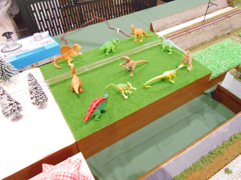 突如、恐竜が出現★ 突如、恐竜が出現★