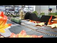 特攻野郎Bチーム 2016年初夏の展示会告知2の動画へ 特攻野郎Bチーム 2016年初夏の展示会告知2の動画へ