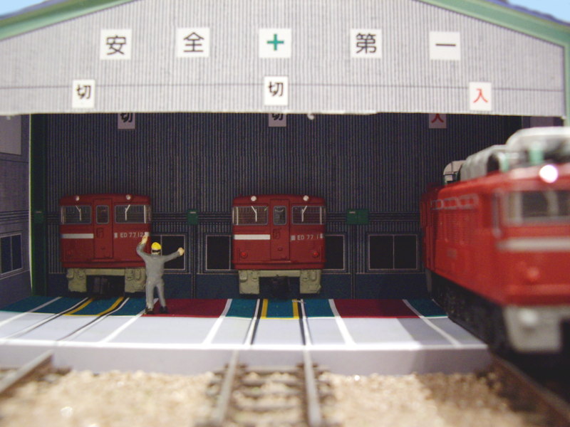 小鶴の作品会場へ 小鶴の作品会場へ