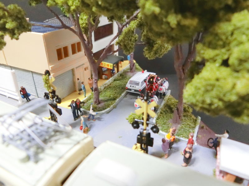 くらやみ祭を楽しむ人々 くらやみ祭を楽しむ人々