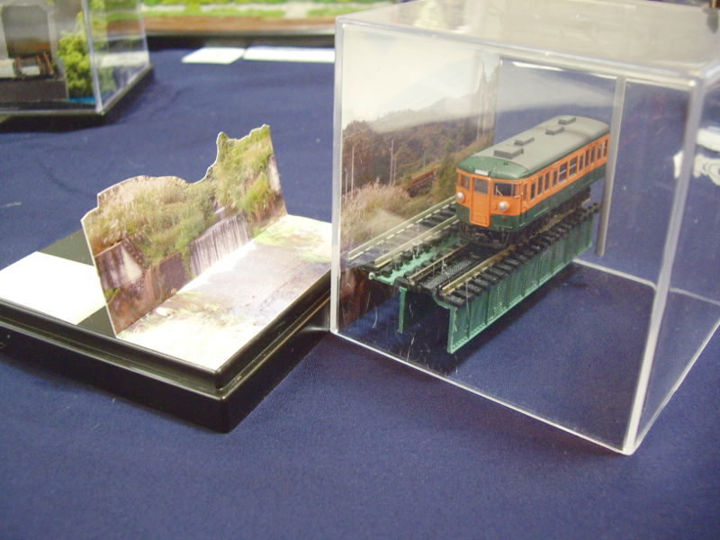 分解して見ると… 分解して見ると…