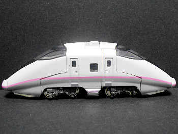 「JR東日本E3系こまち」車両全体像 「JR東日本E3系こまち」車両全体像