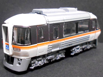 「JR東海キハ85形南紀」車両全体像(後ろ向き) 「JR東海キハ85形南紀」車両全体像(後ろ向き)