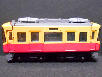 「京阪電鉄8000系」車両全体像 「京阪電鉄8000系」車両全体像