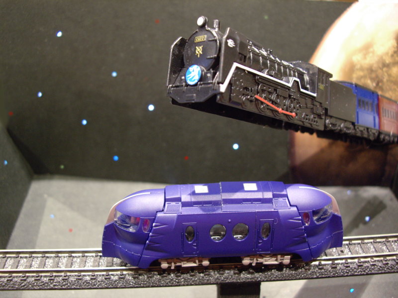 宇宙空間の「ラピート」 宇宙空間の「ラピート」