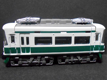 「南海電鉄10000系サザン」車両全体像 「南海電鉄10000系サザン」車両全体像