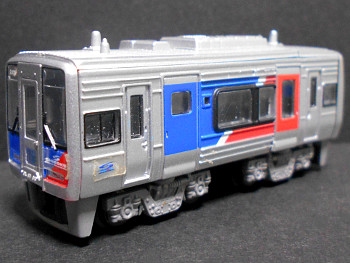 「JR四国キハN2000系」車両全体像(後ろ向き) 「JR四国キハN2000系」車両全体像(後ろ向き)