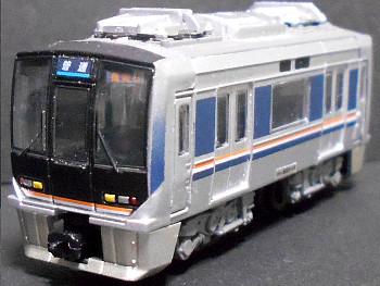 「JR西日本321系」車両全体像 「JR西日本321系」車両全体像