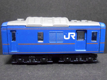 車両全体像 車両全体像