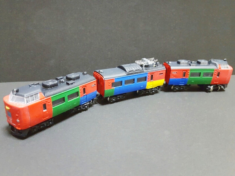 「JR九州485系きりしま&ひゅうが」編成全体像 「JR九州485系きりしま&ひゅうが」編成全体像