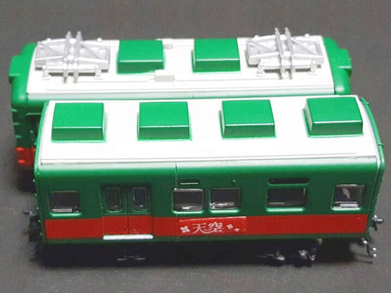 「南海電鉄2200系天空」車両全体像 「南海電鉄2200系天空」車両全体像