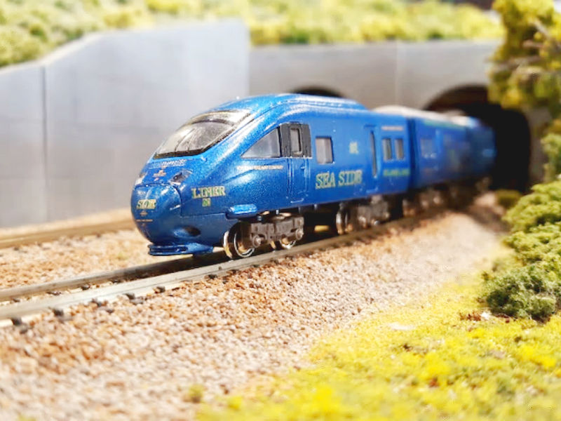 「JR九州キハ885系シーサイドライナー(ウソ電)」快走中! 「JR九州キハ885系シーサイドライナー(ウソ電)」快走中!