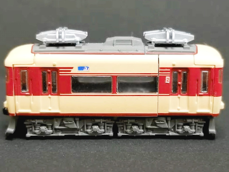 「近鉄15200系あおぞらII復刻塗装」車両全体像 「近鉄15200系あおぞらII復刻塗装」車両全体像