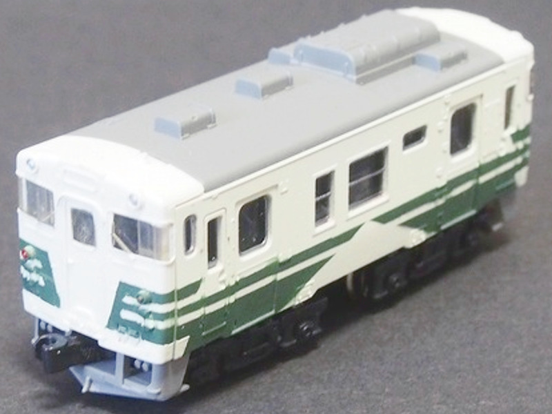 「JR東日本キハ40形男鹿線色」車両全体像 「JR東日本キハ40形男鹿線色」車両全体像