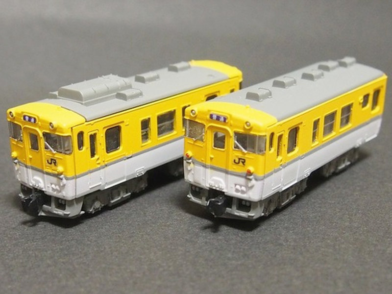 「JR西日本キハ40形広島色」車両全体像 「JR西日本キハ40形広島色」車両全体像