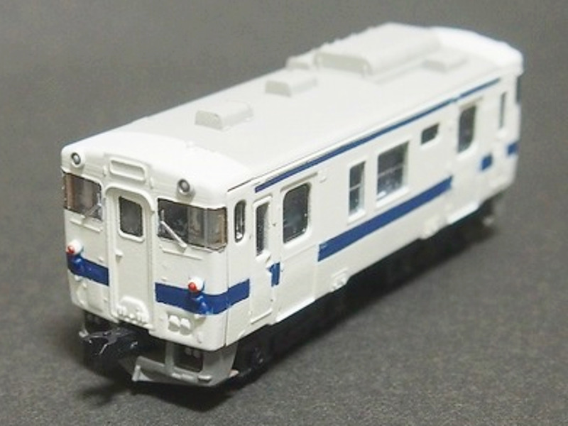 「JR九州キハ40形九州色」車両全体像 「JR九州キハ40形九州色」車両全体像