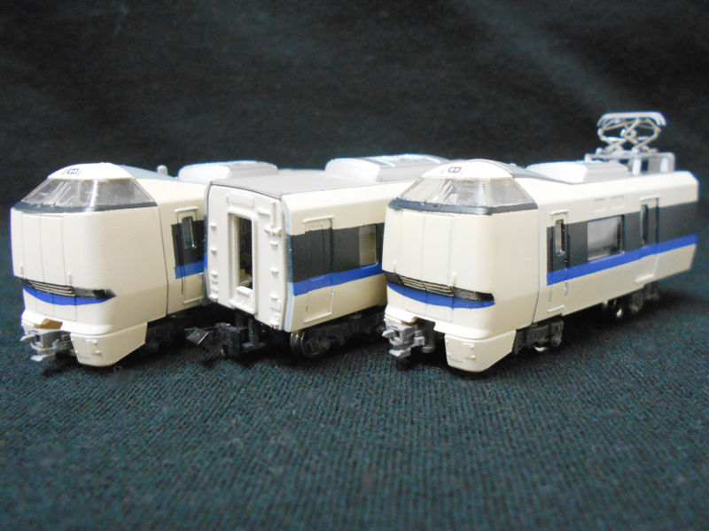 「JR西日本683系4000番台サンダーバード・リニューアル車」編成全体像 「JR西日本683系4000番台サンダーバード・リニューアル車」編成全体像