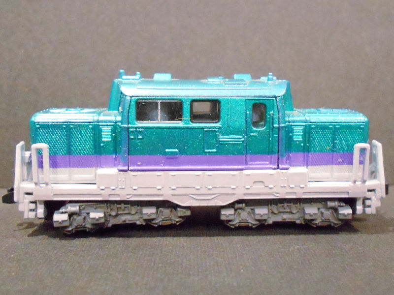 「JR北海道DD51形北海道新幹線色」車両全体像 「JR北海道DD51形北海道新幹線色」車両全体像