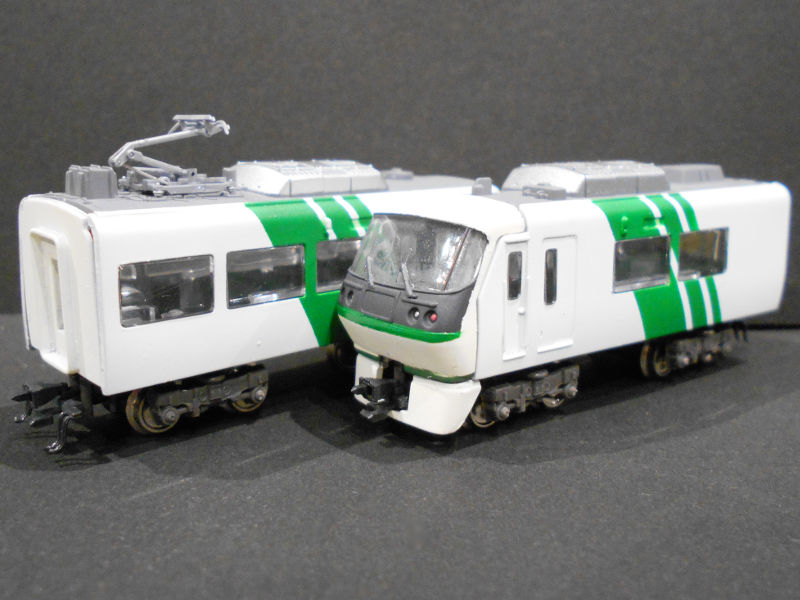 「伊豆箱根鉄道10000系踊り子(ウソ電)」車両全体像 「伊豆箱根鉄道10000系踊り子(ウソ電)」車両全体像