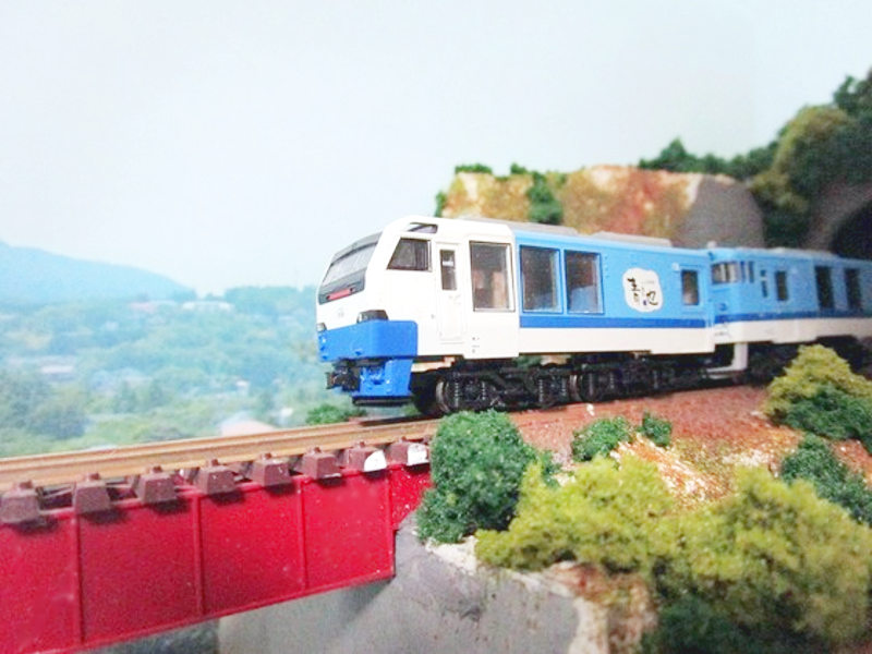 「JR東日本リゾートしらかみ」車両全体像 「JR東日本リゾートしらかみ」車両全体像