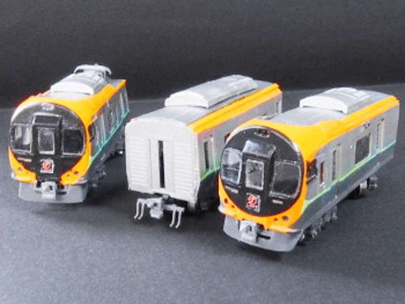 「JR四国8600系しおかぜ・いしづち」編成全体像 「JR四国8600系しおかぜ・いしづち」編成全体像