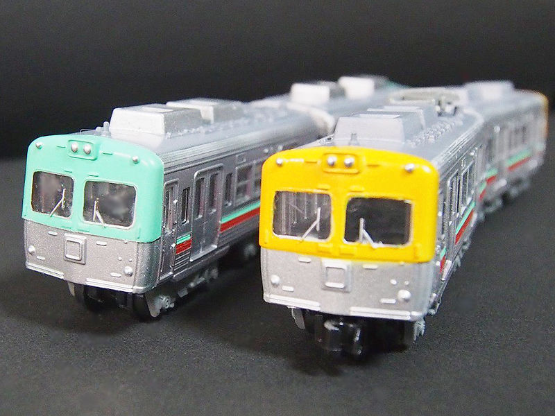 「上毛電気鉄道700型」編成全体像 「上毛電気鉄道700型」編成全体像