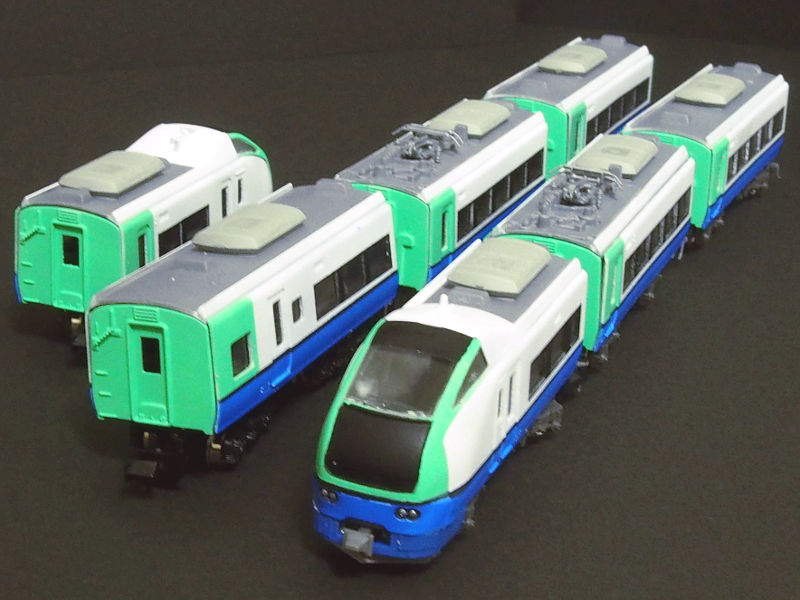 「JR東日本E653系北越・更新色(ウソ電)」編成全体像 「JR東日本E653系北越・更新色(ウソ電)」編成全体像