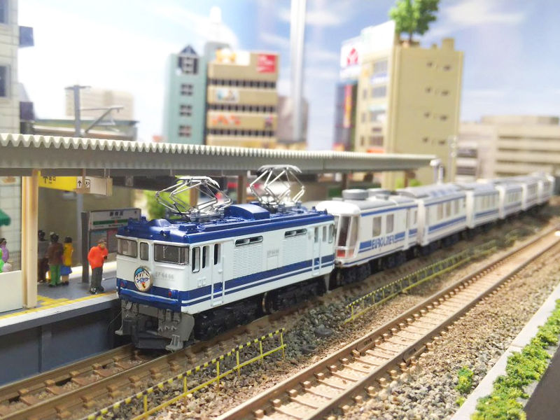 「国鉄12系ユーロライナー」編成全体像 「国鉄12系ユーロライナー」編成全体像