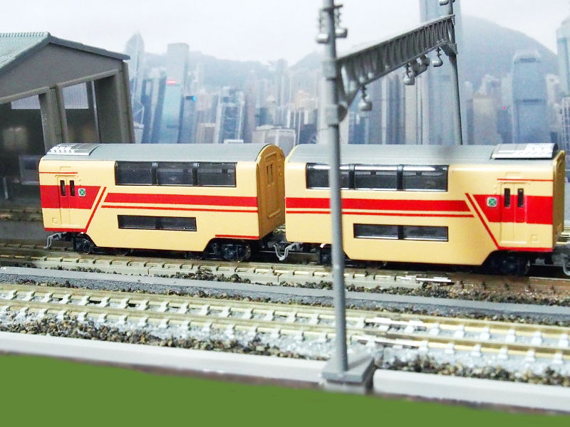 「国鉄サロハ183(ウソ電)」車両全体像 「国鉄サロハ183(ウソ電)」車両全体像