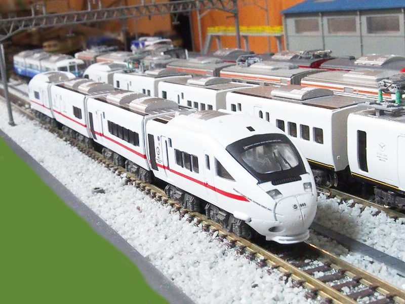 「ドイツDBAG ICE風885系(ウソ電)」編成全体像 「ドイツDBAG ICE風885系(ウソ電)」編成全体像