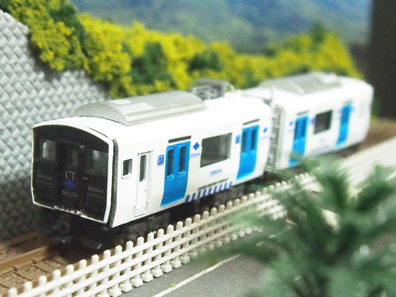 「JR九州BEC819系DENCHA」編成全体像 「JR九州BEC819系DENCHA」編成全体像