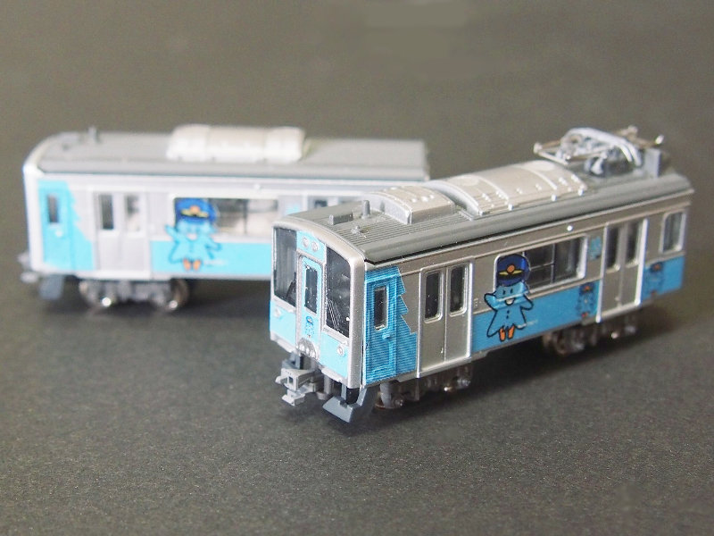 「青い森鉄道701系」編成全体像 「青い森鉄道701系」編成全体像