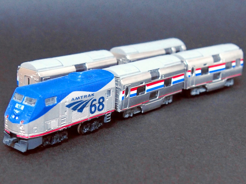 「アムトラック(Amtrak)ジェネシス+スーパーライナー(ウソ電)」編成全体像 「アムトラック(Amtrak)ジェネシス+スーパーライナー(ウソ電)」編成全体像