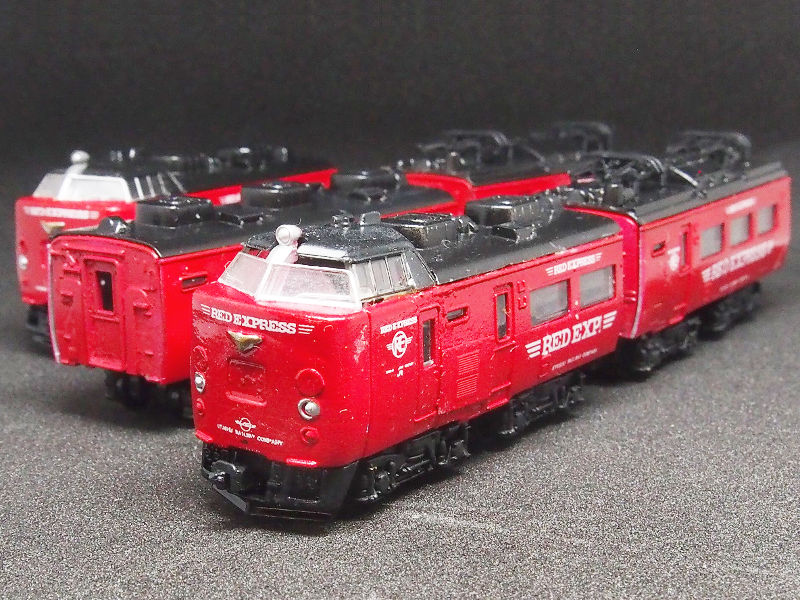 「JR九州485系RED EXPRESS」編成全体像 「JR九州485系RED EXPRESS」編成全体像