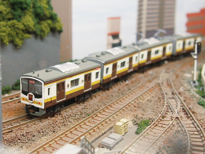 日光へはこの列車で♪ 日光へはこの列車で♪