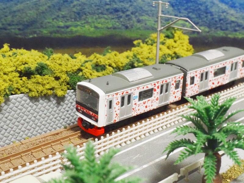 「伊豆急行3000系アロハ電車」編成全体像 「伊豆急行3000系アロハ電車」編成全体像