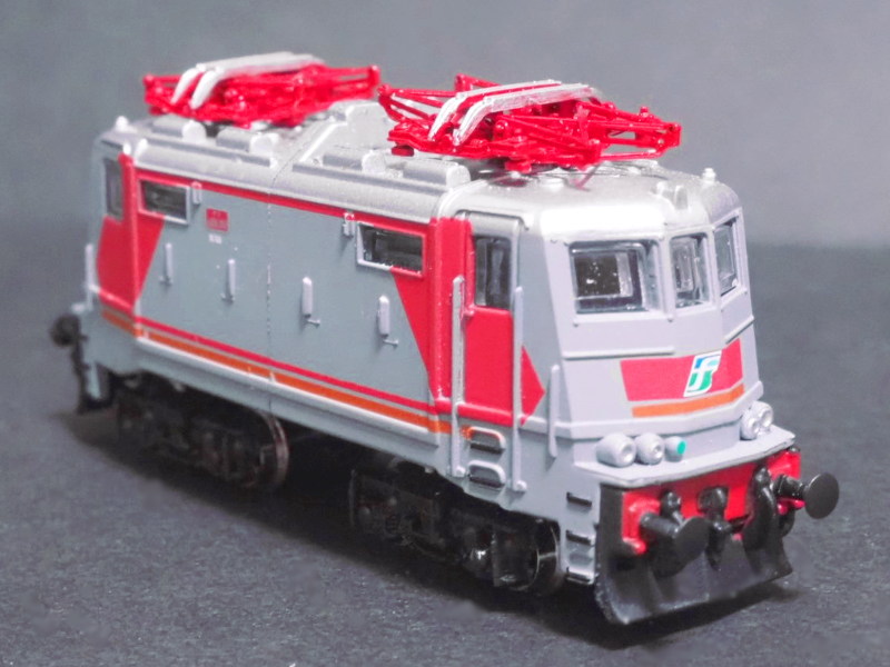 「イタリア FS E424形」車両全体像 「イタリア FS E424形」車両全体像