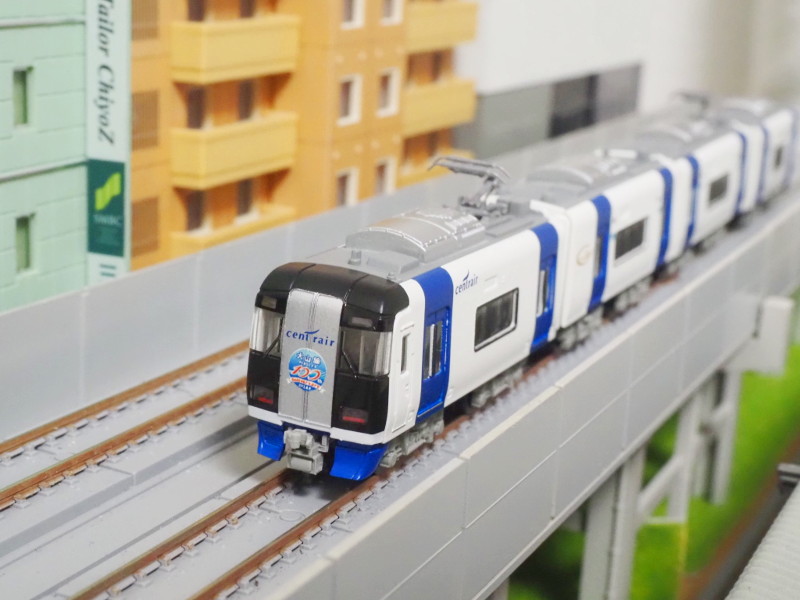 「名古屋鉄道2000系ミュースカイ・犬山線100周年記念ラッピング」編成全体像 「名古屋鉄道2000系ミュースカイ・犬山線100周年記念ラッピング」編成全体像