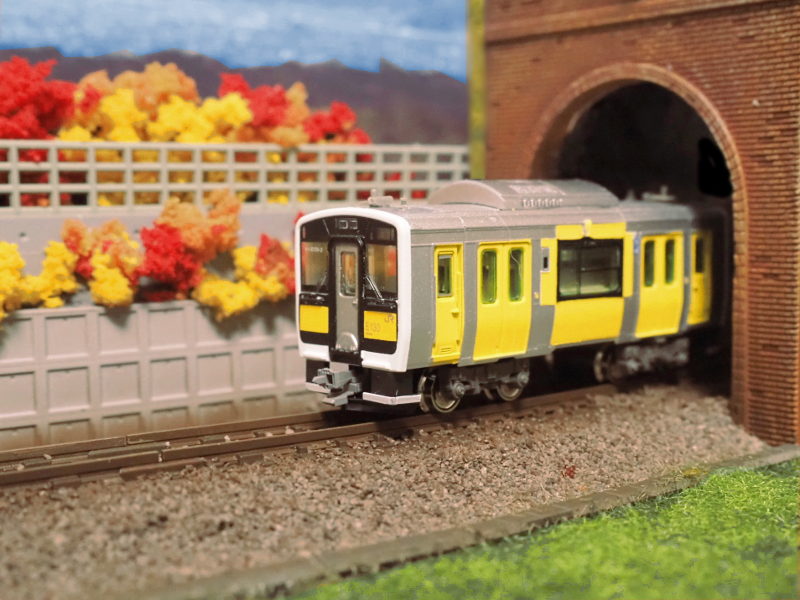 「JR東日本キハE130形水郡線イエローハッピートレイン」車両全体像 「JR東日本キハE130形水郡線イエローハッピートレイン」車両全体像