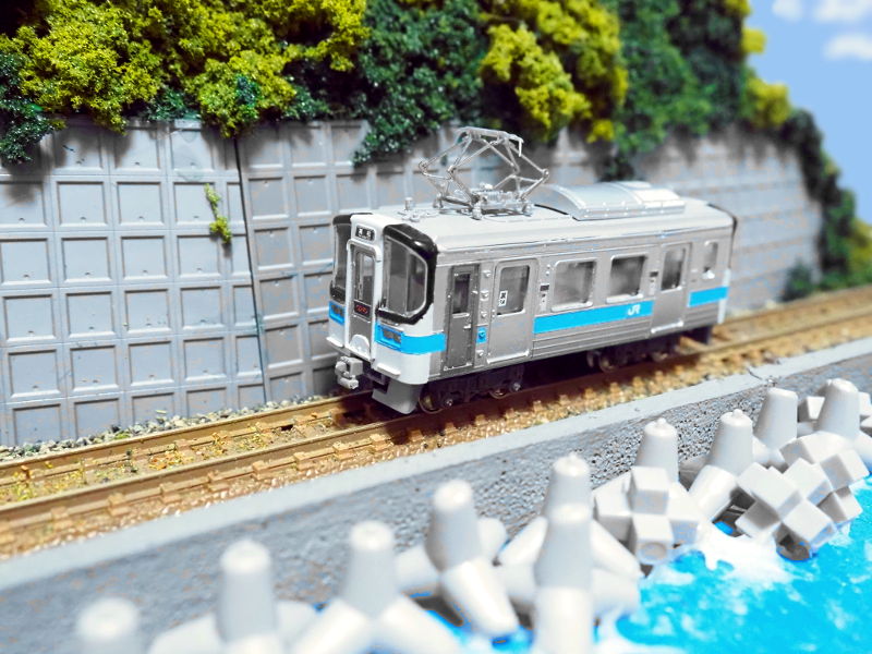 JR四国の車両は海が似合う♪ JR四国の車両は海が似合う♪