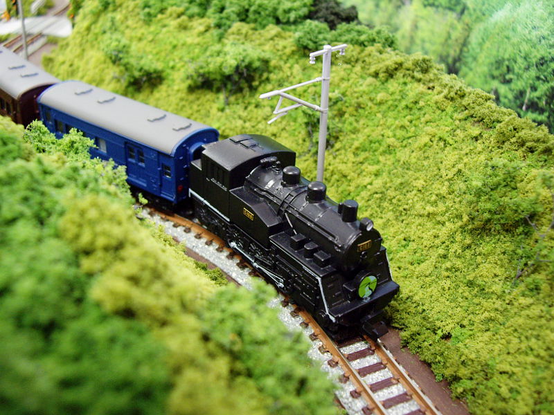 小鶴の作品会場へ 小鶴の作品会場へ