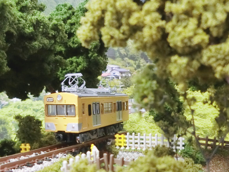 西武国分寺線「鷹の台」駅の玉川上水の鉄橋にて 西武国分寺線「鷹の台」駅の玉川上水の鉄橋にて