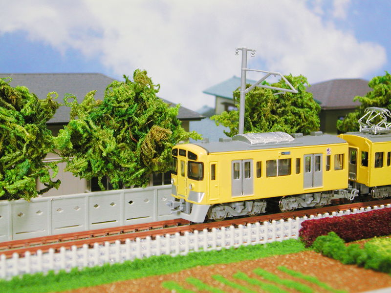 西武国分寺線を走る新2000系 西武国分寺線を走る新2000系