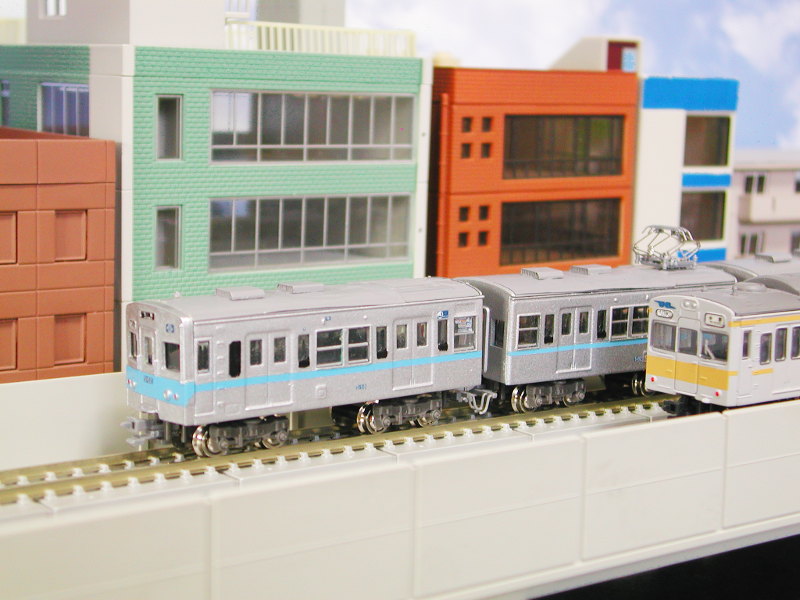 城東地区を走る営団地下鉄東西線 城東地区を走る営団地下鉄東西線